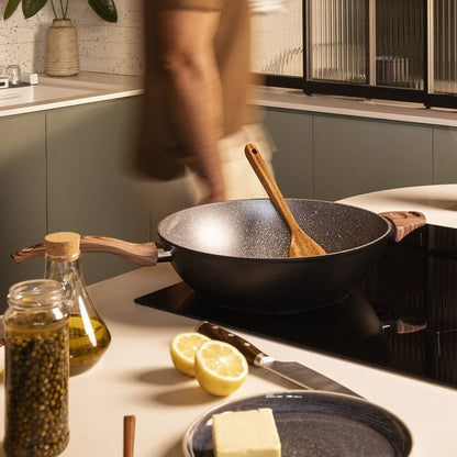 12.6-Inch Wok Pan with Glass Lid